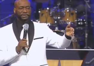 Eddie Long says he can't answer calls from church members because they ask too many questions