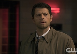 'Supernatural' season 12 spoilers: EP teases a trio of Castiel-centric episodes