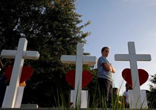 Pastor William McDowell prophesies on Orlando tragedies, hints at apocalypse â€” 'It's happening!'