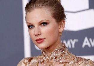 Taylor Swift Dating Orlando Bloom Rumors: Ed Sheeran Says, 'Date Bloom'