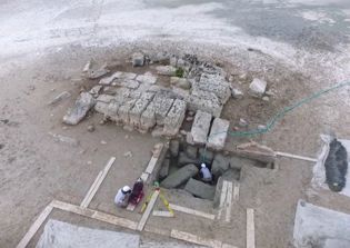 Biblical city thought to be destroyed by quake 1,400 years ago uncovered in new underwater excavations