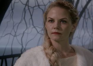 'Once Upon a Time' season 6 spoilers: August helps Emma and Regina return to Storybrooke; what's next for Henry?