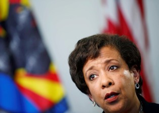 Immigration reform news 2016: Justice Dept. reviewing Supreme Court decision on immigration, says A-G Loretta Lynch