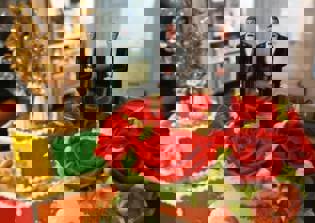 Christian Bakers in Texas Receive Abuse, Threats of Violence after Refusing to Make Gay Wedding Cake