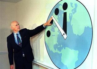 Doomsday Clock 2015: Global Catastrophe Countdown - Doomsday Clock Now Just 3 Minutes Before Midnight