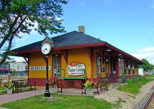 Middleton High School orders mothers to stop 'Jesus Lunch'