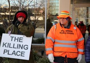 Federal judge upholds abortion clinic buffer zones in Pittsburgh