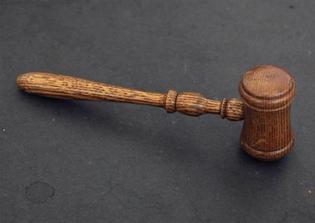 Arkansas man accused of threatening to hang 7 mayors over Common Core curriculum back in jail