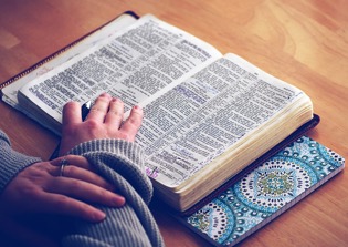 Michigan school district vows to reinstate Bible classes despite complaint from secular group