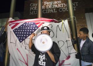 Megachurch Pastor A.R. Bernard on racism and how those in power use it to divide Americans