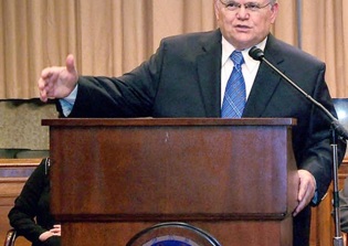 Donald Trump receives support in presidential bid from Pastor John Hagee