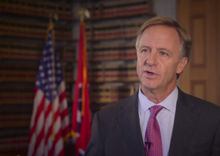 Tennessee governor signs bill banning abortions after 24 weeks