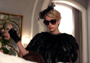 'Scream Queens' Season 2 spoilers news: Emma Roberts spills Chanel's new love interest for next season