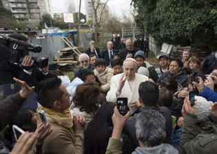 Free health care to Rome's impoverished, provided by Vatican's medical van