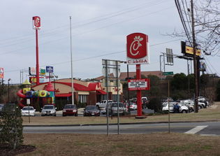 Chick-fil-A sends jet skis to rescue elderly couple trapped in Houston flooding