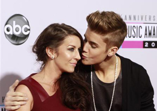 Justin Bieber's mom prays Holy Spirit will teach singer a lesson after NBA Finals Game 3 fight