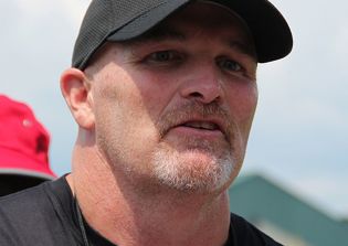 Atlanta Falcons news: Falcons pick up new linebacker for practice squad