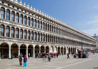 Venice mayor says anyone shouting 'Allahu akbar' in St. Mark's Square will be shot by police