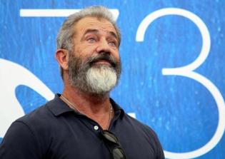 Mel Gibson drops more hints about "Passion of the Christ" sequel