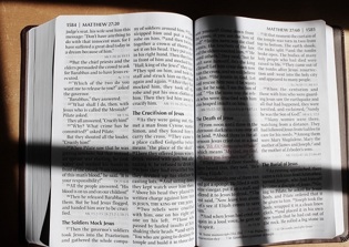 Muslim attackers throw homemade bombs at Christian family's home in Bangladesh