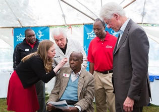 Bill Clinton Defends Foundation Receiving Foreign Cash While Hillary Was State Department Chief