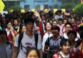 China to block Christian students from entering college unless they give up church