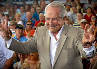 Pat Robertson: Progressive agenda would 'destroy any semblance of the Christian morality' in America