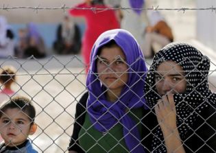 Evangelical Christians speak out against Trump's proposed ban on refugees