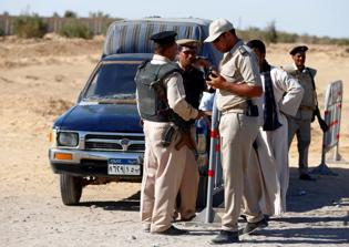 Egypt launches air strikes in Libya following deadly bus attack against Coptic Christians