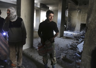 U.S. To Send 1,000 Troops To Help Train Syrian Rebels Against ISIS