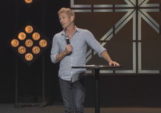Pastor of Cross Point Church Pete Wilson resigns after 14 years, citing fatigue and brokenness as reasons