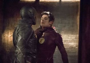 'The Flash' season 2 finale spoilers, plot news: Will the mystery man behind the iron mask finally be revealed?