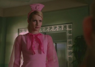 'Scream Queens' season 2 episode 7 spoilers: Dr. Holt's murderous hand takes over; is he the third Green Meanie?