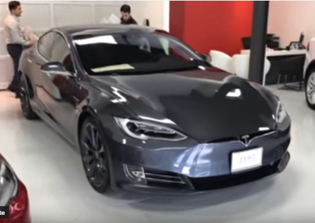 Tesla Model S P100D review: acceleration feature tags car as drag racer; improved Autopilot enhances security measures