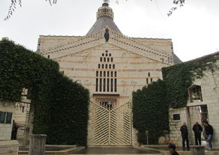 Inspirational author Max Lucado invites readers to Holy Land tour