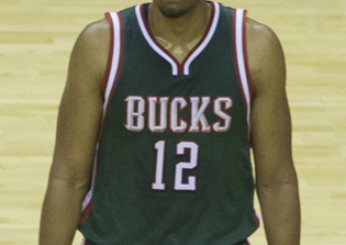 Milwaukee Bucks trade rumors: Bucks eyeing sharpshooter Thompson