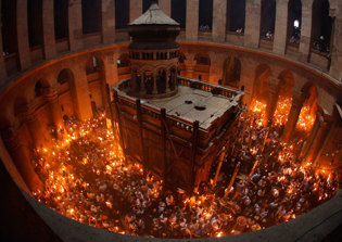 Serbian cathedral in New York caught up in flames at the night of Easter service