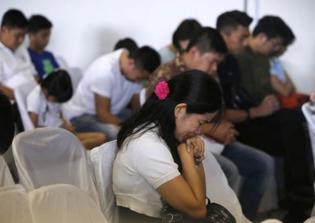 AirAsia QZ8501 Search Hampered By Bad Weather and Rough Seas