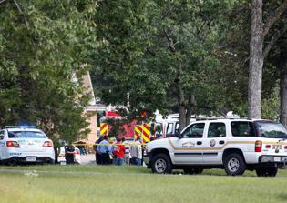 Tennessee church shooting suspect had note citing retaliation for Charleston massacre, report reveals