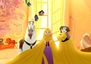 'Tangled' TV movie news: Rapunzel grows back her magical long hair in Disney Channel's new trailer