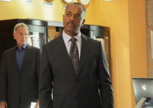 'NCIS' season 14 spoilers: Gibbs joins militia, Bishop deals with her sudden loss in Rocky Carroll-directed episode
