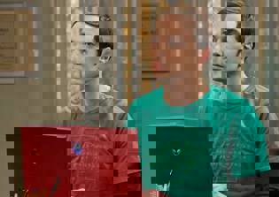 'The Big Bang Theory' season 10 spoilers: Raj to move into Sheldon's old room?