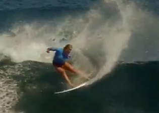 Bethany Hamilton wins third place in Fiji surfing competition