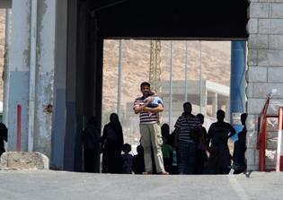 U.S. Claims Syria, Turkey Involved in Islamic State Oil Business