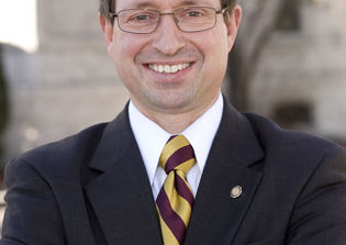 American Pastors Network President denies he said Hillary Clinton is unfit to be U.S. president because she's a woman