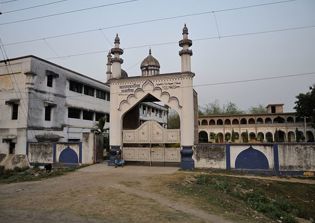 Indian police rescue 51 girls held 'hostage' at Islamic seminary