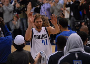 Dallas Mavericks trade rumors: Nowtizki wanted even less money than what he got