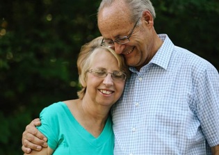 Ebola Outbreak 2015 News: Survivor Nancy Writebol Decides to Go Back to Liberia Together With Husband