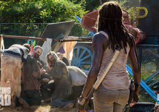 'The Walking Dead' season 7 spoilers: Rosita and Sasha to go on a suicide mission; Why did Eugene choose to side with Negan?