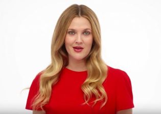 'Santa Clarita Diet' release date, latest news: Netflix releases bizarre new promos for Drew Barrymore's comedy show